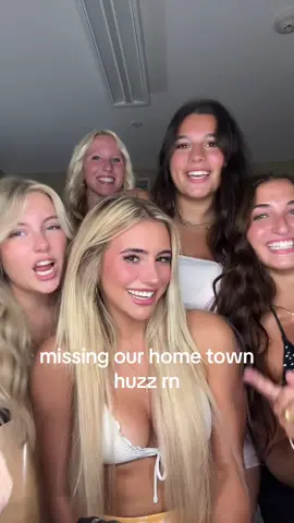 beach party!! #bathingsuit #soundstouse #audiogirl #audiostouse #collegegirls 
