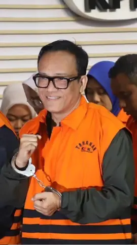 Momen Immanuel Ebenezer Muncul Pakai Rompi Oranye, Awalnya Nangis Lalu Tersenyum dan Kepalkan Tangan Part2 #wamenaker #immanuelebenezer #kpk #tersangka #korupsi #sertifikasik3 #pemerasan #tangkaptangan #kesehatankerja #SidangTahunanMPR  #anggotadprjoget  #prabowosubianto #pidatoprabowo  #anggotaDPR #fypdong  #promoseruweekend  #anggotadprjoget  #anggotadprjogettidakbisakerjamemalukan  #beritaviral  #anggotadprri  #wakilpresiden2024  #gibranrakabuming  #emmanuelebbenezerditangkapzerditangkap  #emmanuelebbenezerditangkapzerditangkap  #menterikeuanganindonesia  #kpk  #emmanuelebbenezer  #srimulyani  #kpktangkapemmanuelebbexer  #fypong