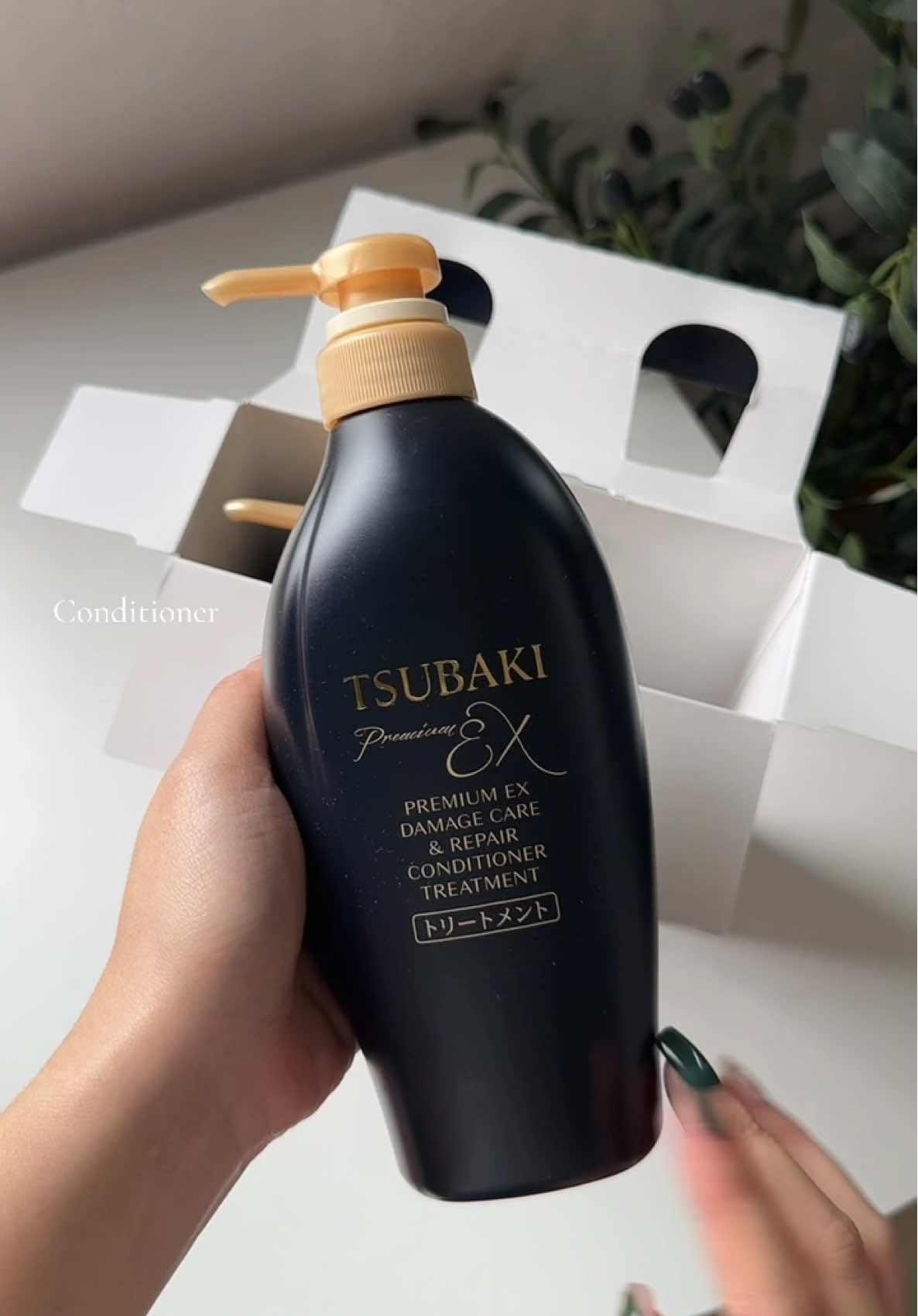 Upgrade your haircare with Tsubaki Premium EX Repair Shampoo & Conditioner! 🖤🧖🏻‍♀️✨ #jppasabuy #japanfinds #tsubaki #fyp