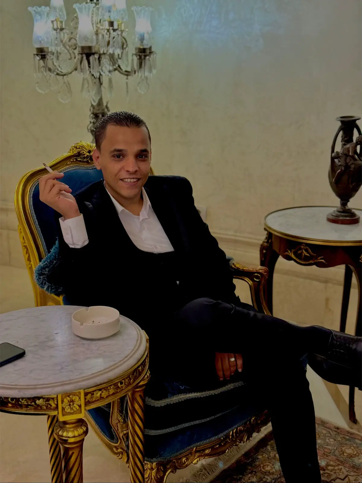 المكان الذي يصعب علي الجميع ستجدني فيه🖤