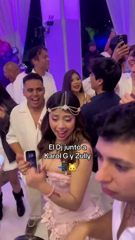 Las bonitas con las bonitas 🎼🎶 @Zully 🐱 #fiesta #kick #abcxyz #viral #paratiiiiiiiiiiiiiiiiiiiiiiiiiiiiiii 