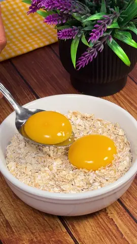 “¿Pan? No, gracias. Mejor esta receta con avena y huevos en cinco minutos” #RecetasFáciles #CocinaRápida #SaludableYDelicioso #RecetasEn5Minutos  #HealthyFood      