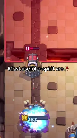W king activation 😭 #clashroyale #supercell #cr #fyp 