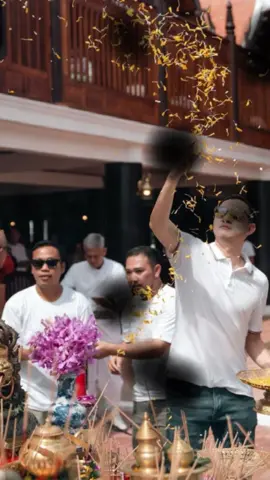 #บอยท่าพระจันทร์ 