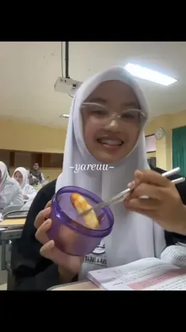 yareuu~~😬 #yareu #koreanmukbang #cute #fypage #fyp 
