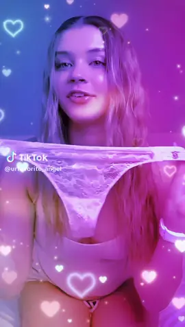 PRETTY PINK 🩷🩷🩷🩷