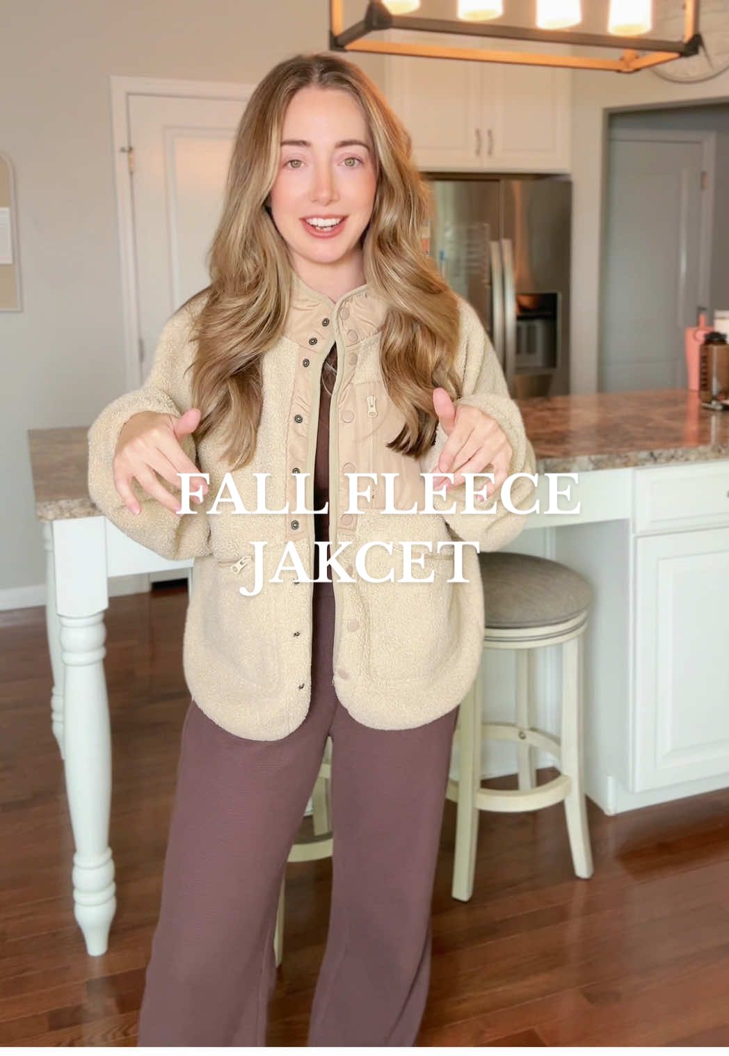 Fall isn’t complete without a fleece jacket 🍂✨ Warm, soft & effortlessly cozy — this is the layer I reach for every single day. The ultimate fall essential 🤍 #FleeceJacket #FallOutfits2025 #CozyLayers #TikTokMadeMeBuyIt #ClosetMustHaves 