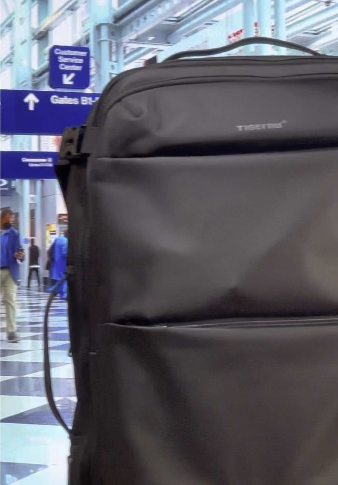 Vaccum compression Backpack ni @Tigernu #tigernu #travelbag #backpack #vaccumcompressionbag 
