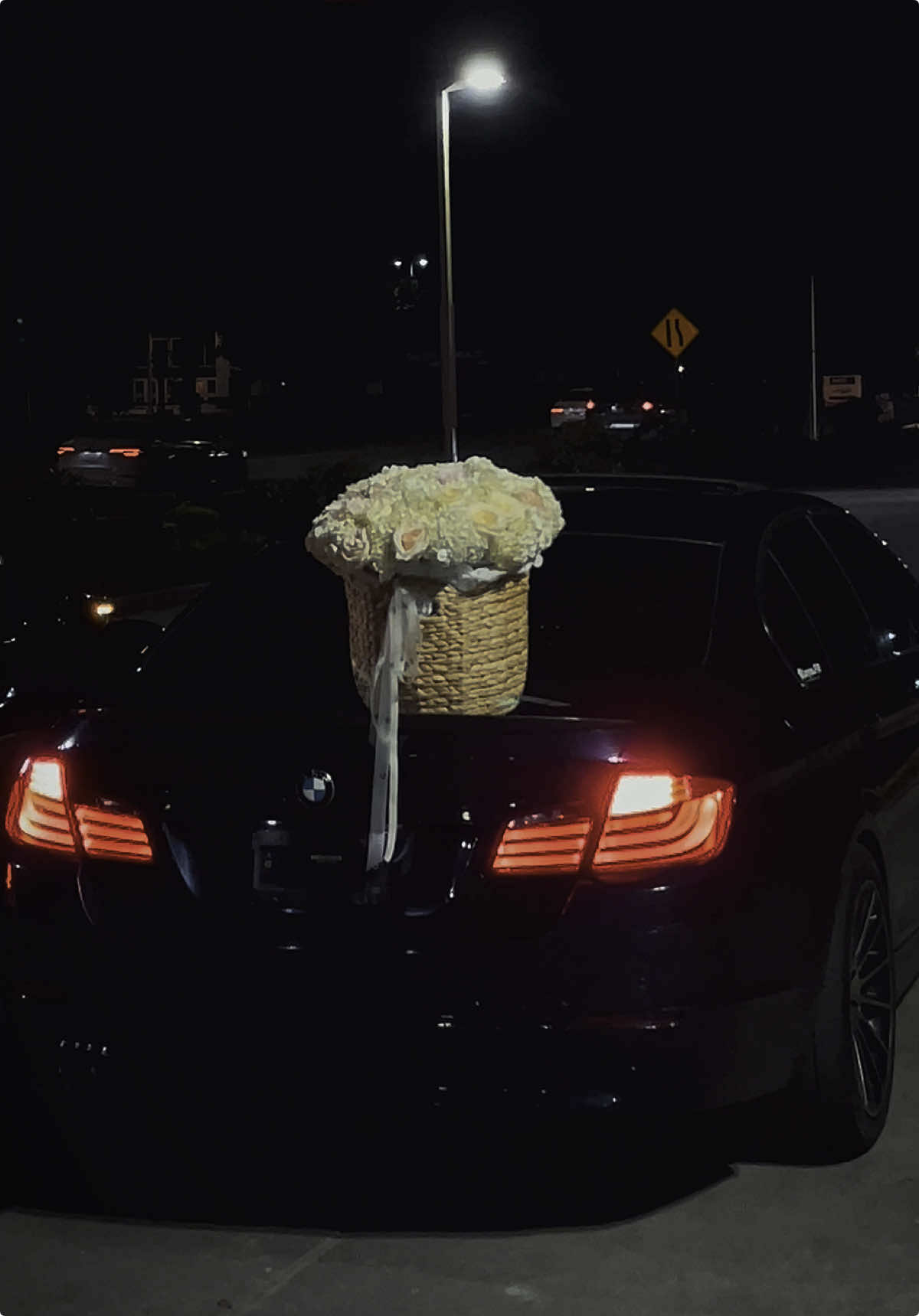 😼🥀 Жест Дороже Cлов #длятебя #рекомендации #жизненно #любовь #цветы #бмв #bmw #f10 #беха #bmwmotorsport #розы #эстетика #люкс #рек 