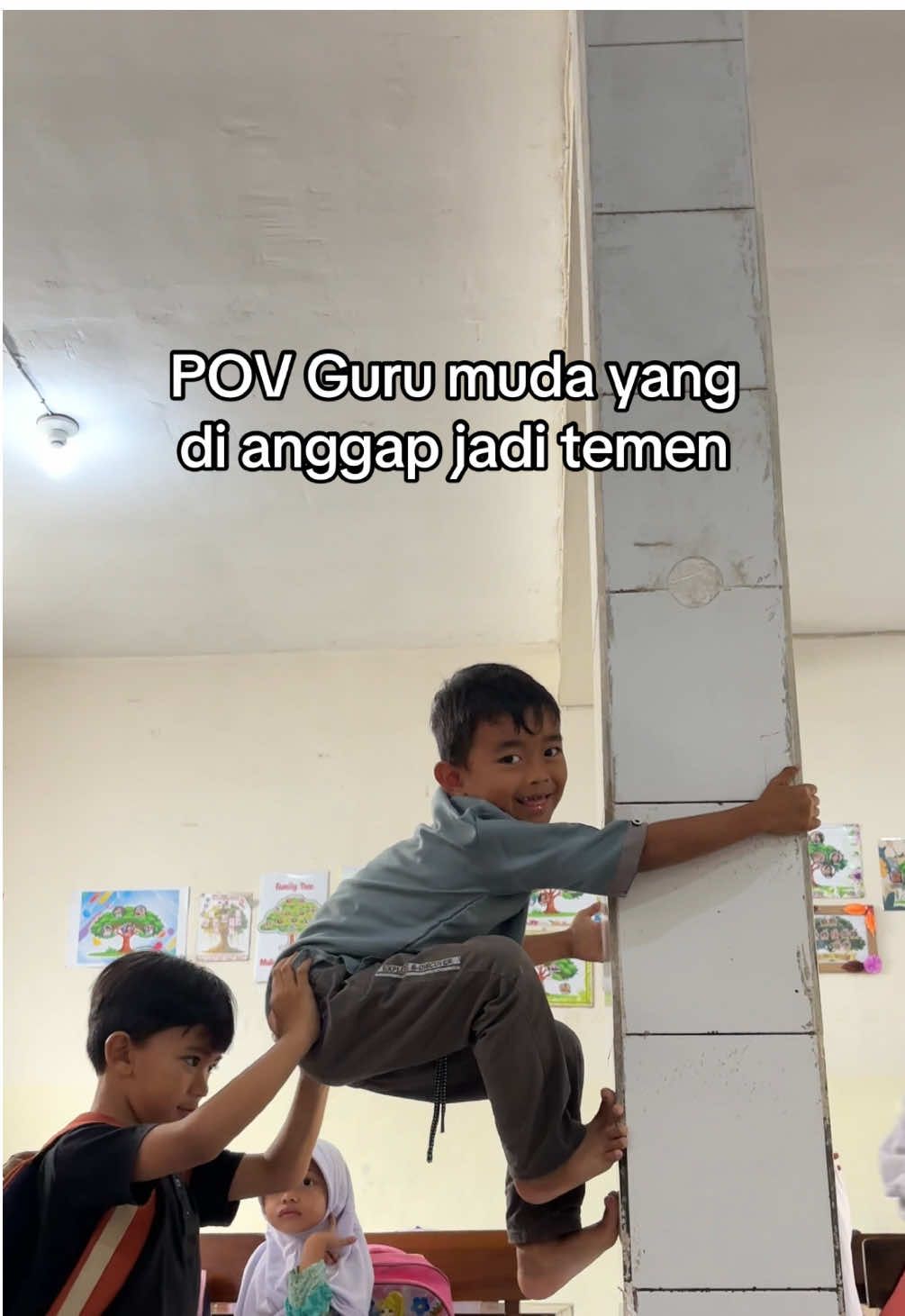 belum ada yang nangis belum berenti maennya #fy #fyp #gurugenz #bugurutiktok #gurumuda 