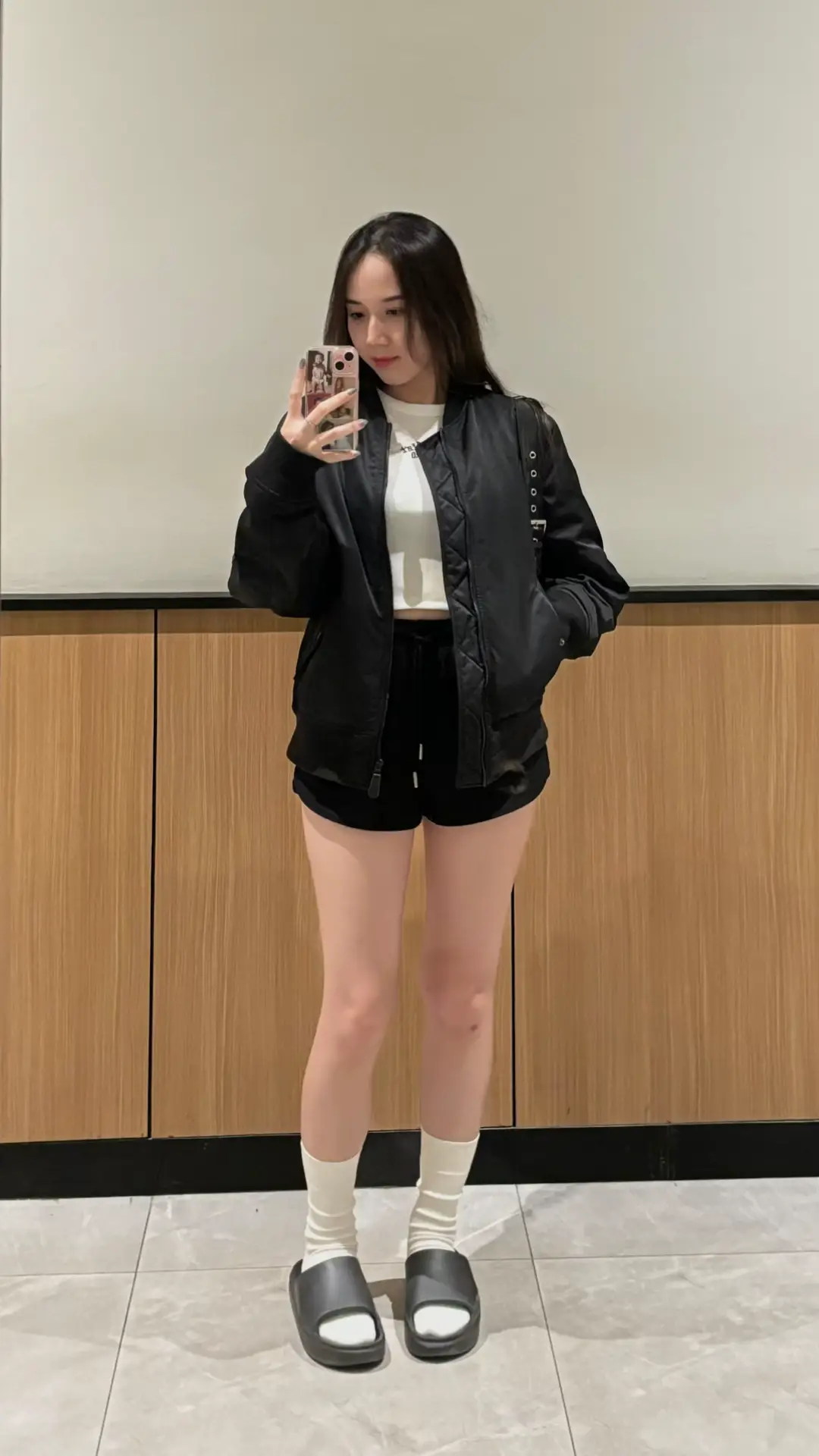 enaknya ngopi dmn lg ya