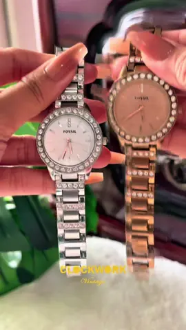 stuck in reverse but always better in pairs 👯‍♀️⌚️🤎 #clockworkvintage #vintagewatch 