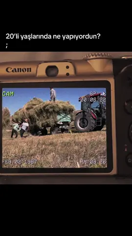 Bizde 20’li yaşlar böyle #20liyaşlarchallenge #eski #lise #2008 #köy #köyhayatı #CapCut #doğal #traktör #balya #tarım #tırpan #biçin #futbol #at  
