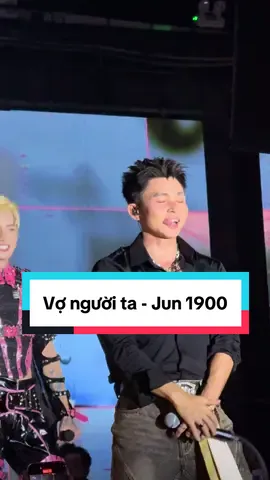 các em khác là vợ người ta còn em là vợ anh @Jun Pham 🥕 @BB Trần  #junpham #bbtran #1900 #junphamlenbar 