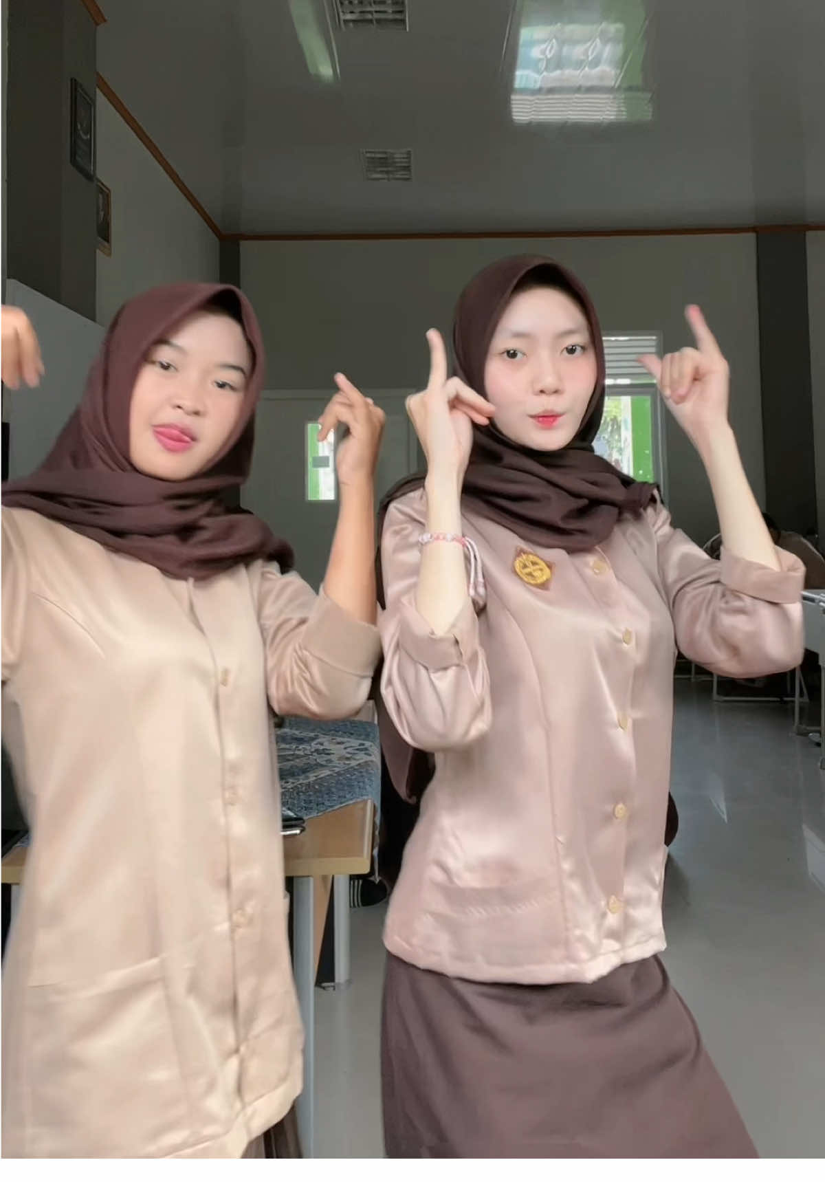 #anaksekolah #agit #4u 