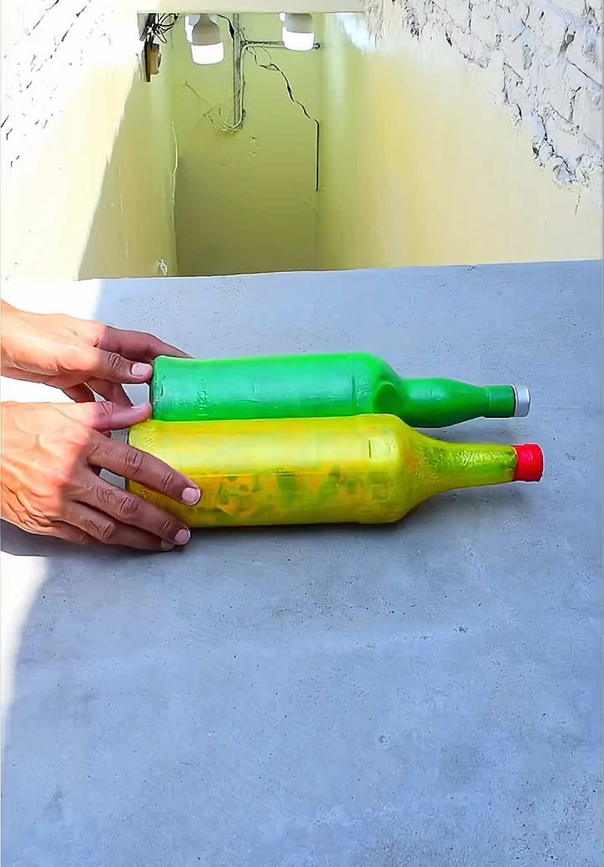 #creatorsearchinsights#duet #bottlebreaking #satisfyingvideo #Suggested 