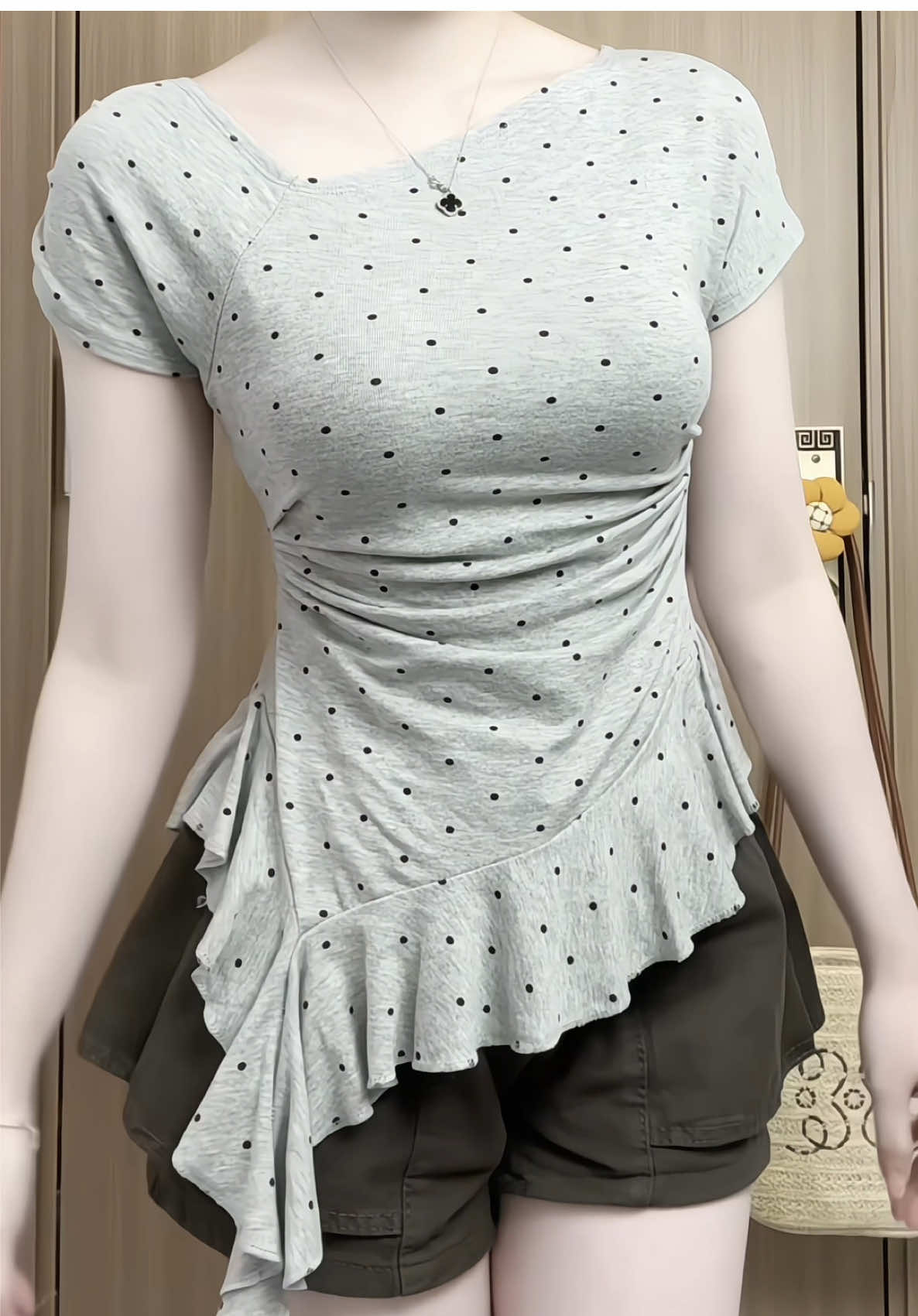 Áo kiểu tua rua bèo chấm bi 😍 #aokieu #phoidoxinh #aothun #thoitrang #aodep 