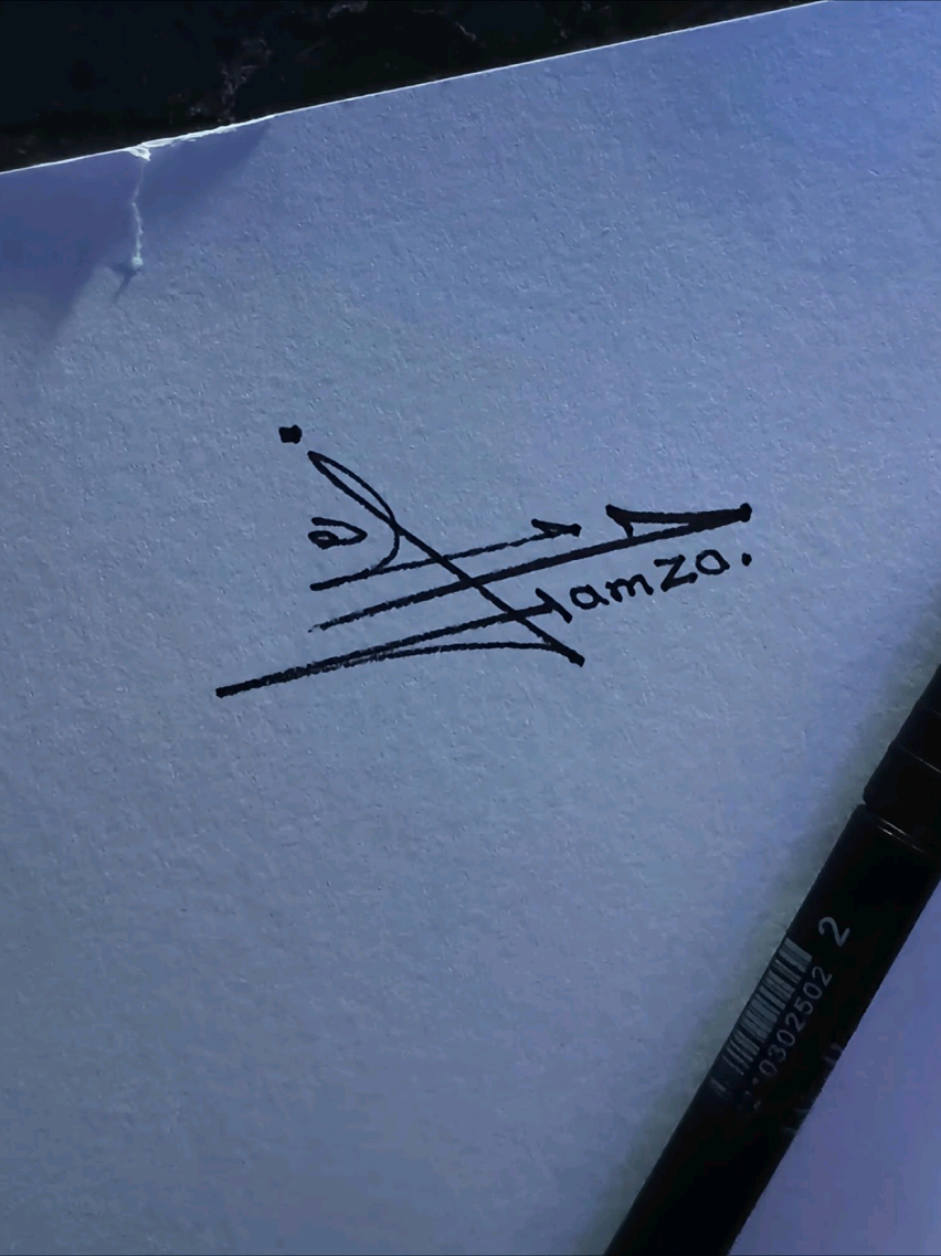 توقيع بإسم حمزه عربي إنجليزي 👌  #صرخة_قلم #توقيع_مميز #explore #مصر🇪🇬 #السعودية🇸🇦 