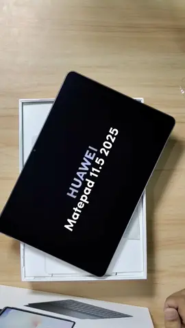 Unboxing Huawei Matepad 11.5 2025. #matepad #huaweimatepad #huaweimatepad1152025 #tab #tablet 