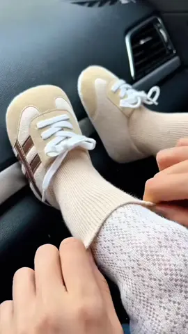 Gợi ý 1 đôi giày cho bé sơ sinh đi chơi ngày lễ #mebimreview #giaychobe 