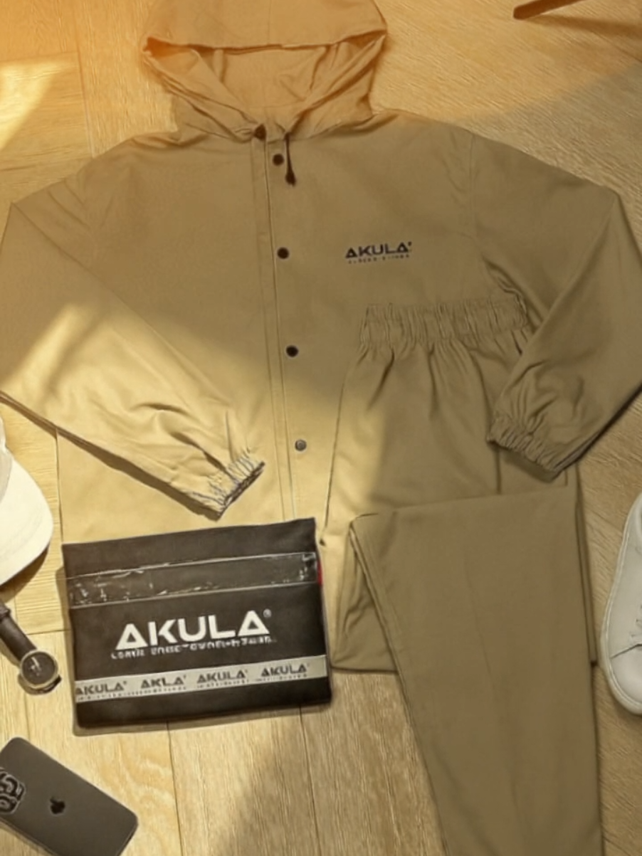 Jas hujan AKULA #creatorsearchinsights #jashujanakula #rainyseasonstyle #jashujankekinian #ootdhujan 
