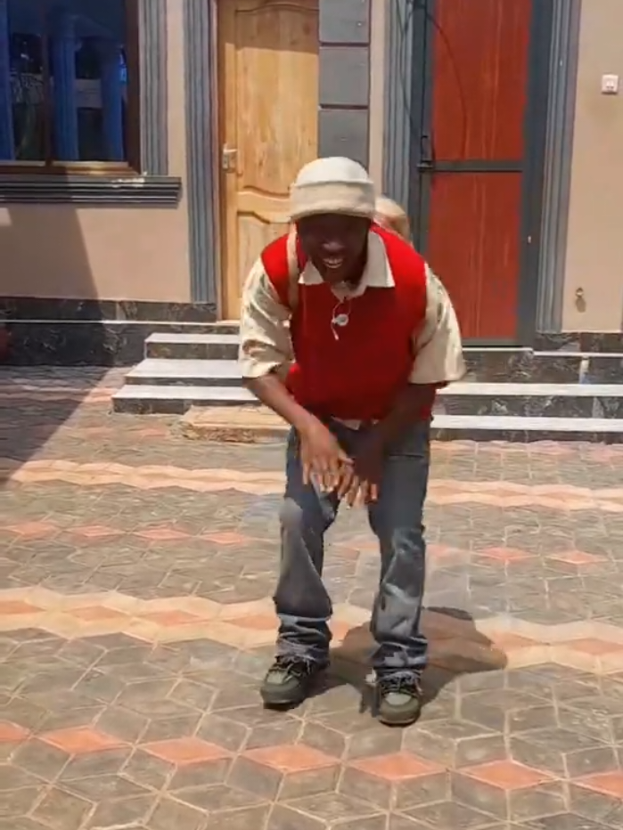 Jeremy vibes #diamondplatnumz @Diamond Platnumz #wasafi #OOTD 