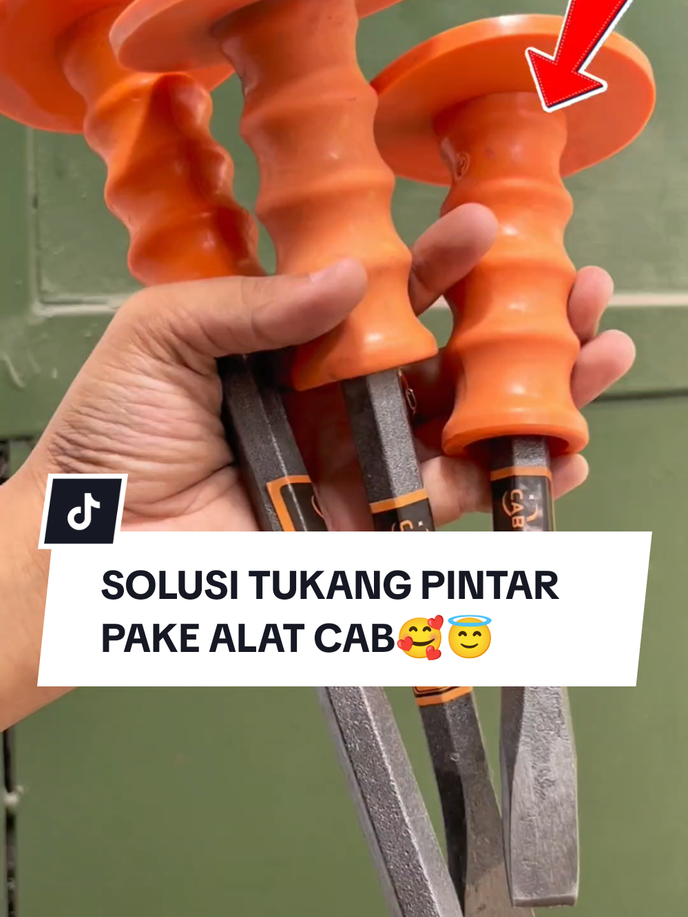 PAHAT BETON MOD TOPI BIKIN KERJA KAMU MAKSIMAL GABIKIN SAKIT DITANGAN!!!!!! #pahatbeton #besi #tukang #mandor #fypage 