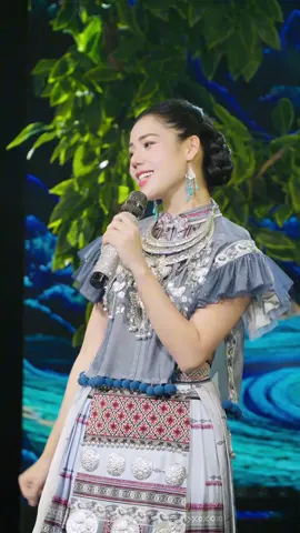 Gặp nhau giữa rừng mơ #xh #xhtiktok #huongly 