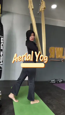 my 1’st experience #aerial #aerialyoga 
