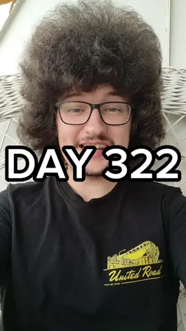 Day 322 of not cutting my hair until @Manchester United win 5 games in a row! 🙏 #rubenamorim #hairgrowth #manunited #hairchallenge #manchesterunited 