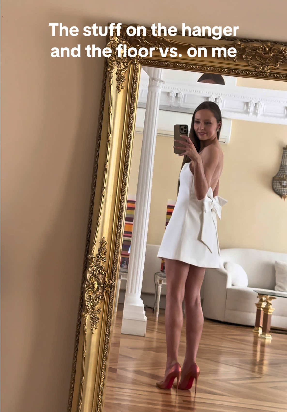 White bow dress @ZARA 8186/111 Shoes @Christian Louboutin So Kate 120 in pink Bag @rosantica_official Taco Bag Earrings vintage Jewelry from the husband 😉  Mirror phone case @CASETiFY  Red-carpet leg routine in my other videos 💃 #whiteminidress #louboutinsokate #pinkheels #rosanticatacobag #whitedressoutfit 