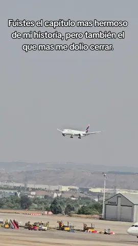 ADOLFO SUÁREZ MADRID BARAJAS ATERRIZAJE BOEING 787-9 DREAMLINER DE LATAM #airport #aviation #aviones 
