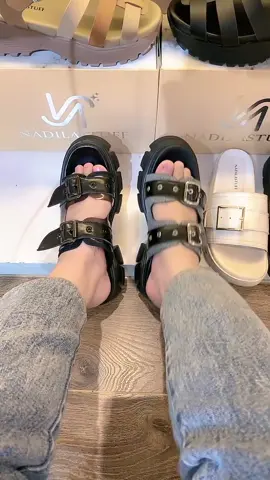 Produk premium di Nadilastuff best seller😍🔥 #promoseruweekend #fyp #nadilastuff #sandalwanita #sandalviral🔥🔥 #racuntiktok #racunsandal #viral 