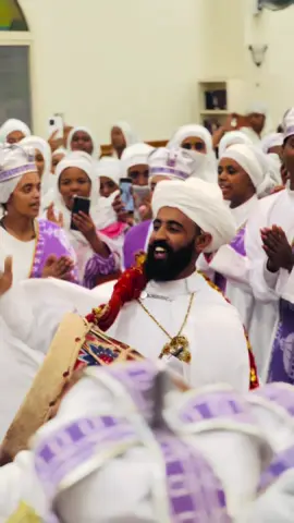 ሰላም ለኪ እንዘ ንሰግድ ንብለኪ ማርያም እምነ ናስተበቁዐኪ።  እምኣርዌ ንኣዊ ተማኅጸነ ብኪ።  በእንተ ሓና ኢምኪ ወኢያቄም ኣቡኪ ማኅበረነ ዮም ድንግል ባርኪ።#ethiopia #addisababa #orthodox 