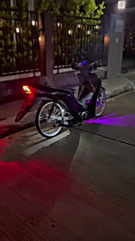 นึกว่าไฟผับ🤣#ฟีดดด #ทรงเชง🖤 #บอดี้เวฟ🖤🚀 #ไอเสียดอม_ท่อซิ่ง💯 