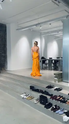 Who says I can’t mix race with fashion? 🧡🏎️ #cphfw #f1academy #AlbaLarsen #girlsinmotorsport #OOTD 