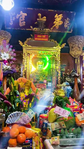 Mừng tháng tiệc Thánh Hoàng Bảy Bảo Hà. Họ Nguyễn Con Thành tâm về thình an Hoàng cùng hội đồng Tam Phủ Công Đồng, Tứ Phủ Vạn Linh. Quyền Hoàng Phép Hoàng, Gia bản trong tay hoàng. Kính Mong Thánh Hoàng vuốt ve che trở.gia hộ độ trì cho bách gia trăm họ. Tổ sự hữu quý nhân phù trợ, vận đáo hanh thông,  an định công thành danh toại, kinh doanh hữu đa khách hàng,  doanh số tăng trưởng phát triển thịnh vượng,  kiên định diện trường, trên dưới thuận hòa, sở cầu như ý, sở nguyện lòng tâm. Giải tấm lòng thành cúi xin chứng giám. #tuphuvanlinh #đạomẫuviệtnam #quangatun #quanhoangbay #quanhoangbaybaoha🙏🙏🙏 