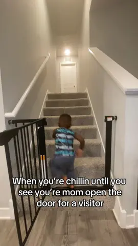 That’s my cue to go🏃🏾💨 #relatable#fyp#parents#babiesoftiktok#BlackTikTok 