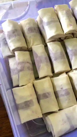 Lumpia Ubi lumer bungah gresik  . . #lumpia #lumpiaubi #lumpiaubilumer #ubiungu #gresik 