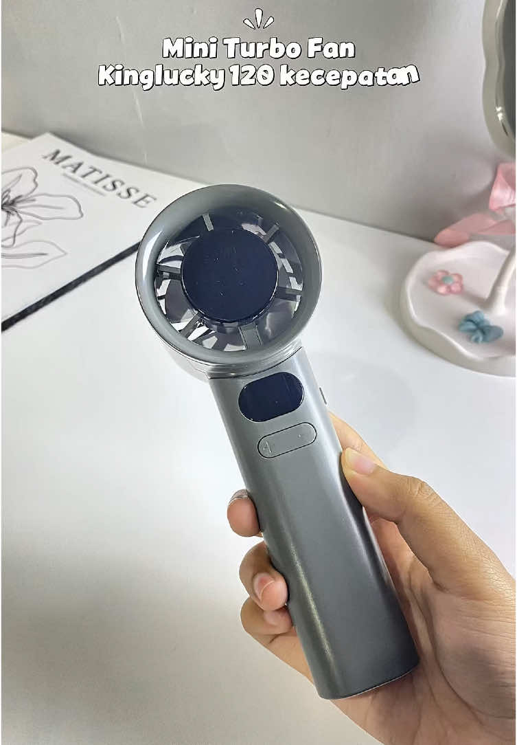 Anginnya gede & ga berisik 🤏🏻 . #kinglucky #kipasanginportable #kipasgenggam #minifan #barangunik #viral #racuntiktok 