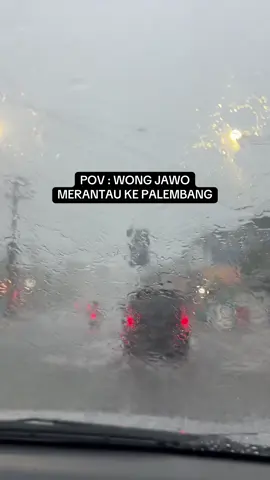 Hujan deres sore ini 😂 #palembang 