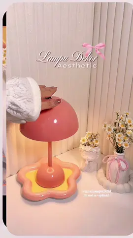 Printilan alat ngonten aesthetic. Bisa buat lampu dekor ruangan biar keliatan aesthetic juga loh! 🫶🏻 #populartiktok #fyp #alatngonten #dekorasi #lampumeja 