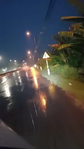 Nha Trang một đêm mưa