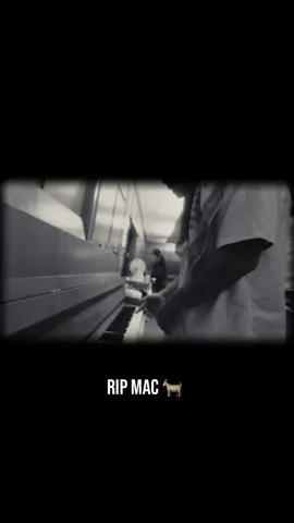 Kleine Omage an der “Off The Reflexion” - Kunstaustellung. #macmiller #2009 #cover 