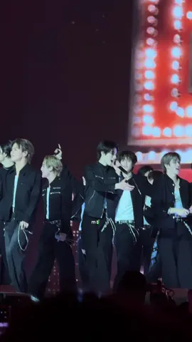 steal my girllll💘 @AA BUS  #AAashirakorn #summersonicbkk2025 #summersonicbkk2025xBUS