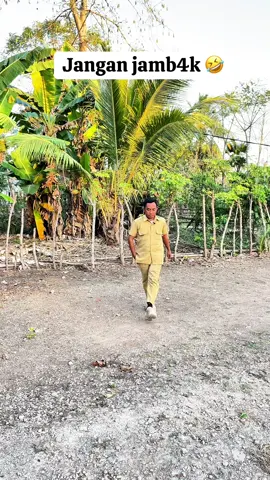 Tidak mau ikut trend Fuji lagi 🤣