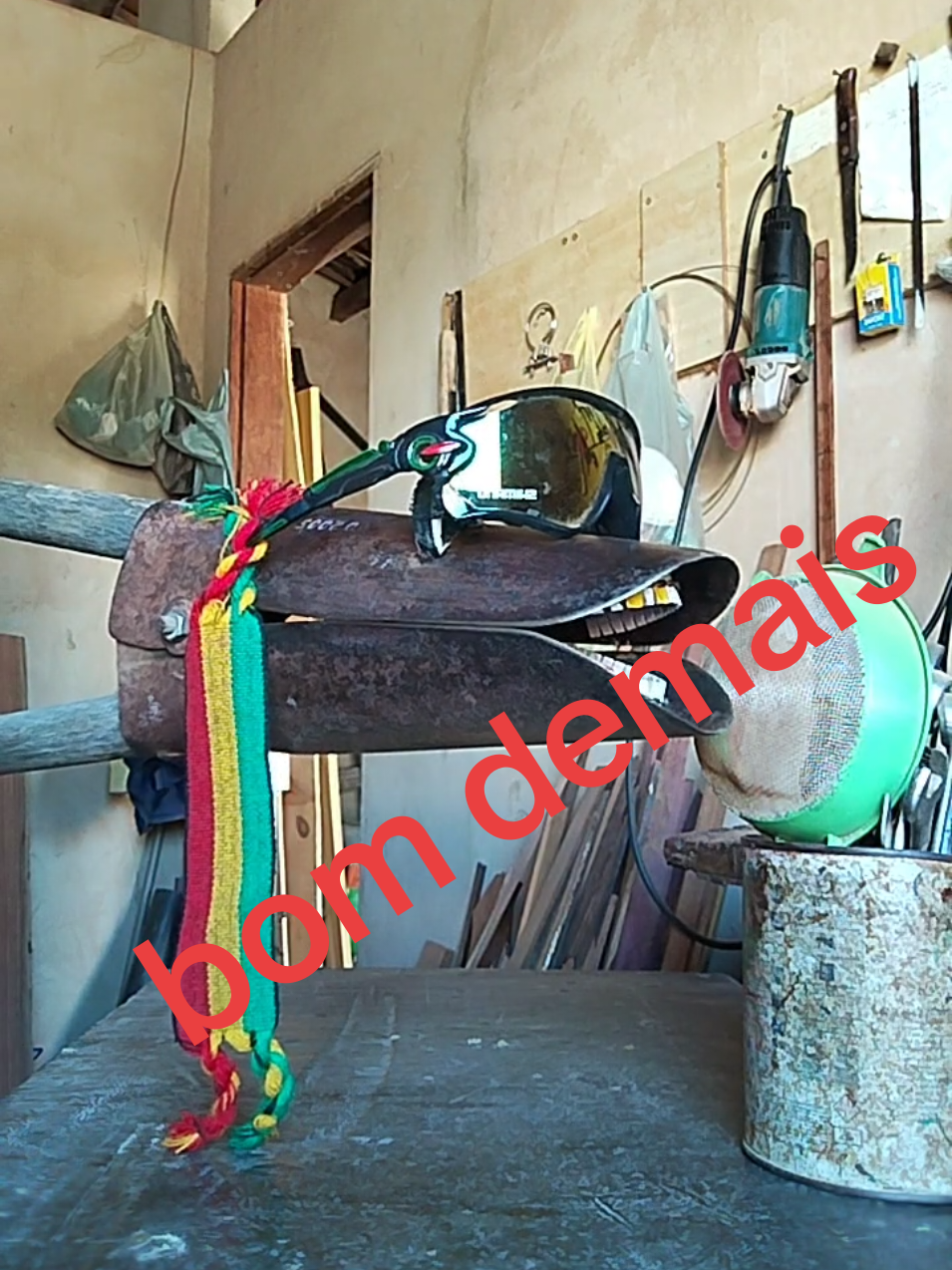 cavadeira cantora #cavadeira #dublagem #ferramenta 