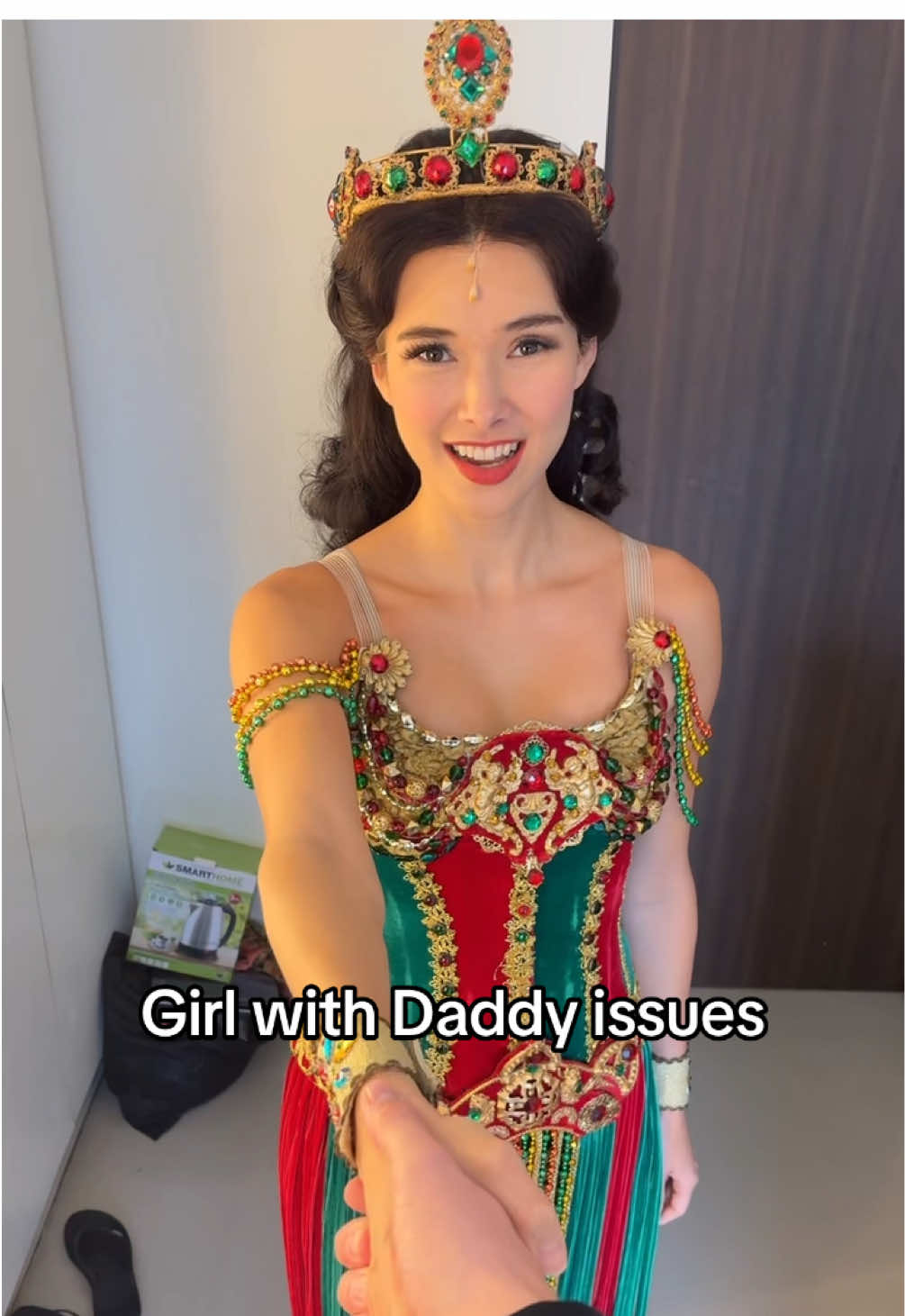 Just a quick summary of the plot of #phantomoftheopera   #phantom #christinedaae #soprano #actor #musicaltheatre #broadwaymusicals #broadway #westend @Samuel Wyn-Morris 