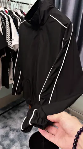 Áo khoác gió #xuhuong #aokhoac #reviewthoitrang #aodep 