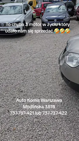 Wczoraj bus dziś motocykl dla odmiany😀 Auto Komis Warszawa 03-151 Warszawa ul Modlińska 381B Tel 737-737-421 lub 737-737-422 Poniedziałek-Piątek 9-18 Sobota 9-15 Niedziela 10-14 #skupaut7pl #komismodlinska381b #autokomiswarszawa #warszawa #motocykl 